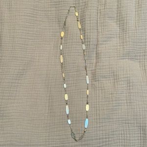 Kendra Scott necklace